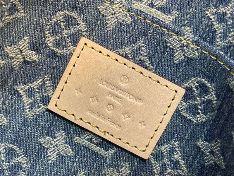 LV Clutch Bags 4365G-0002