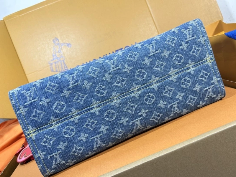 LV Shopping Bags 4365G-0009