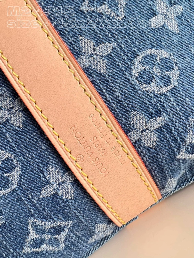 LV Travel Bags 4365G-0145