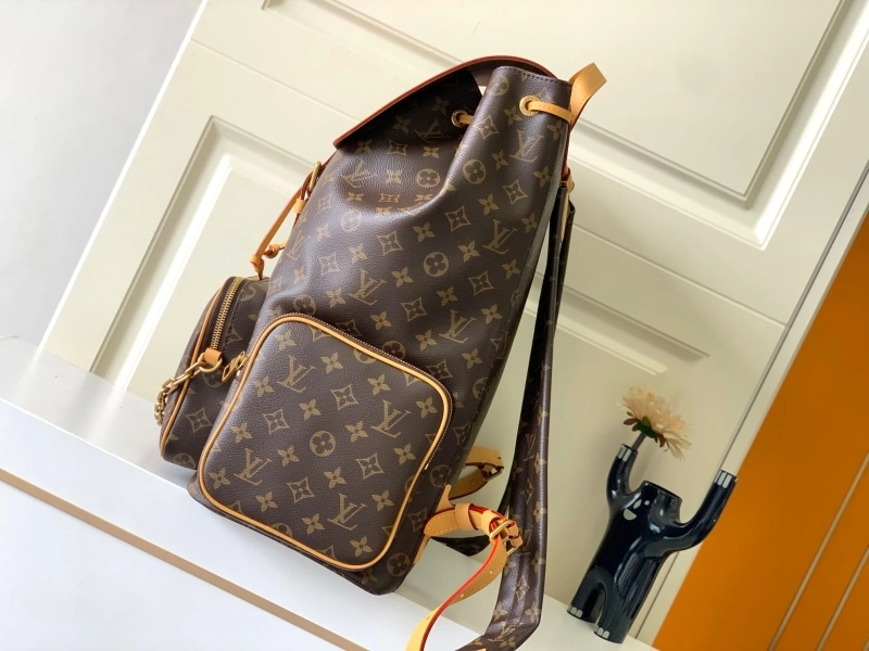 LV Backpacks 4365G-0151