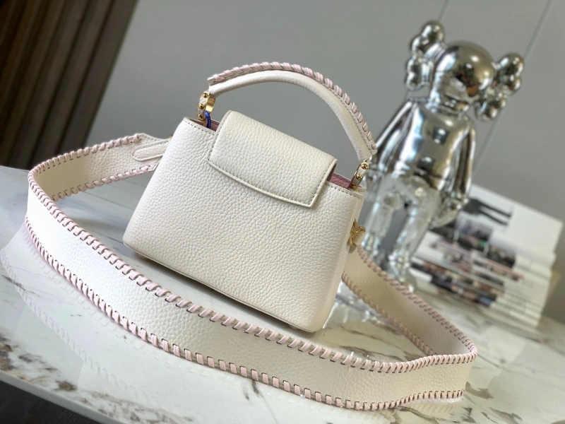 LV Capucines Bags 4365H-0029