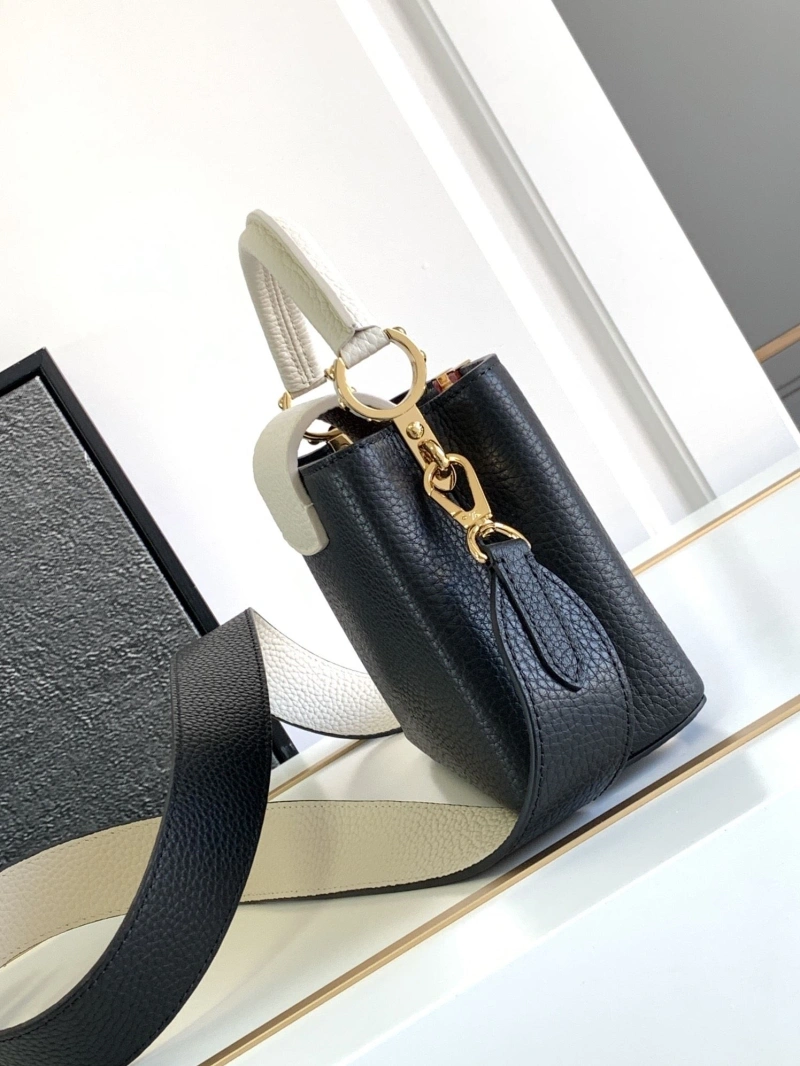 LV Capucines Bags 4365H-0054