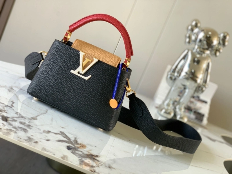 LV Capucines Bags 4365H-0061