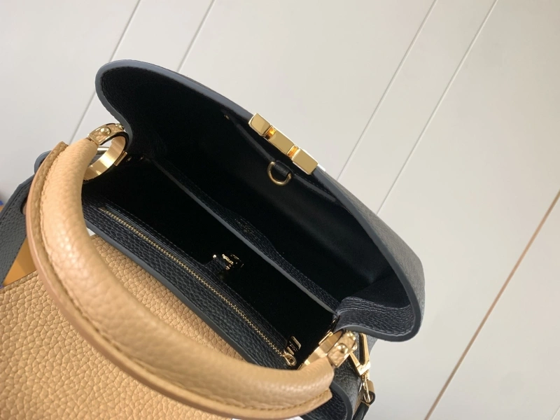 LV Capucines Bags 4365H-0062