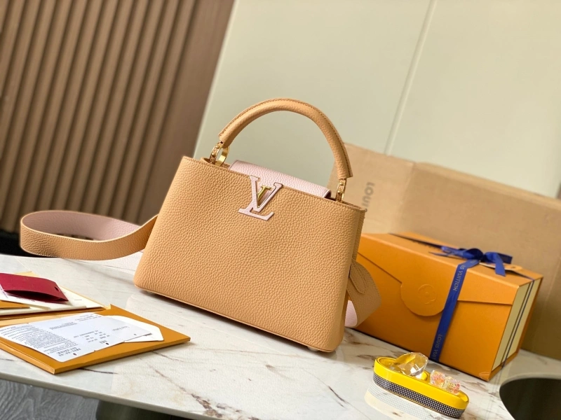 LV Capucines Bags 4365H-0068