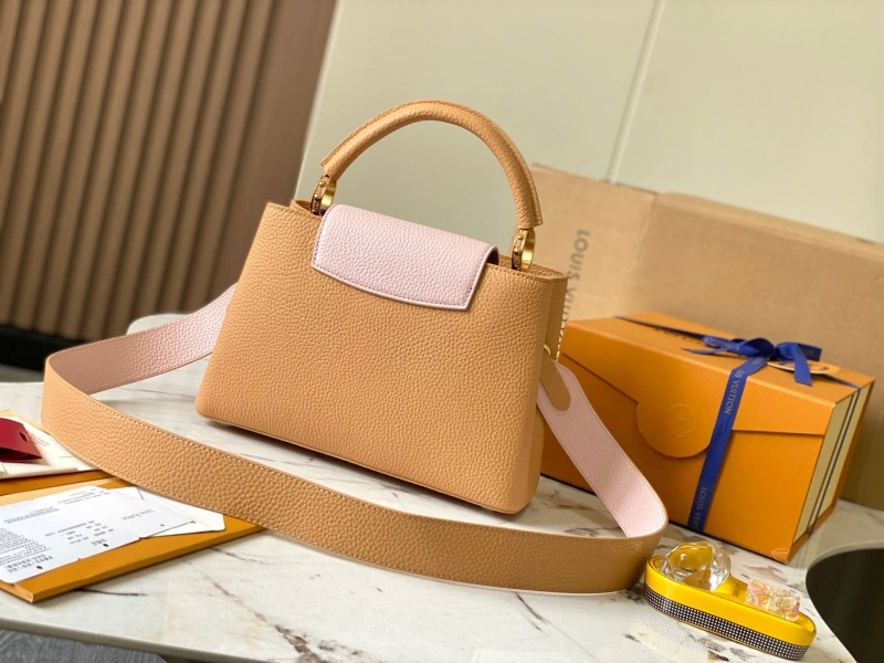 LV Capucines Bags 4365H-0068