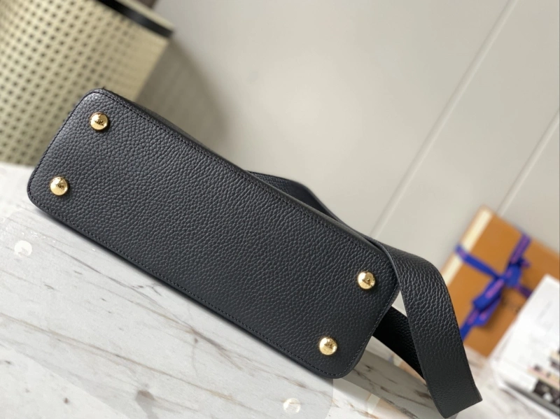 LV Capucines Bags 4365H-0074