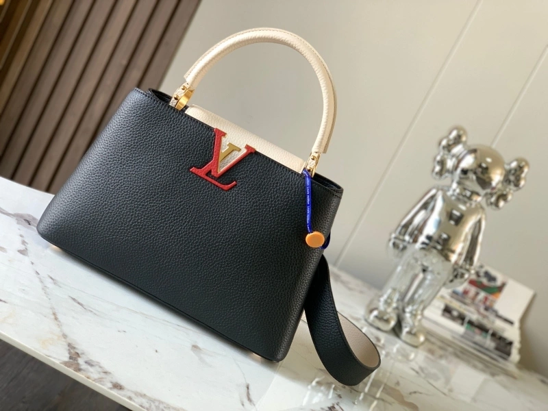 LV Capucines Bags 4365H-0079