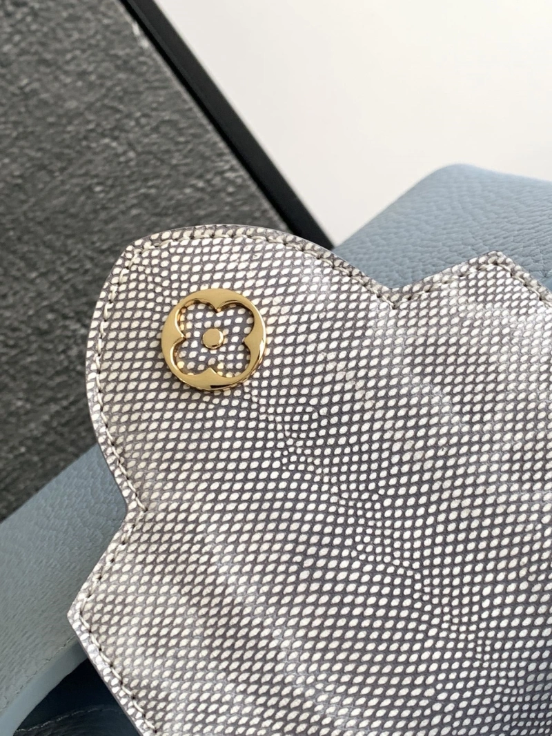 LV Capucines Bags 4365H-0092