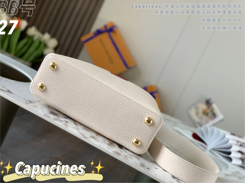 LV Capucines Bags 4365H-0095