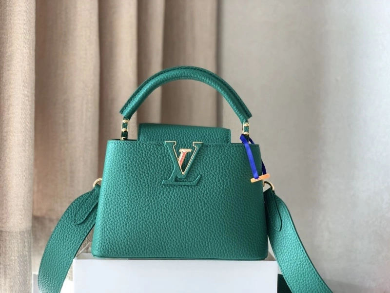 LV Capucines Bags 4365H-0099