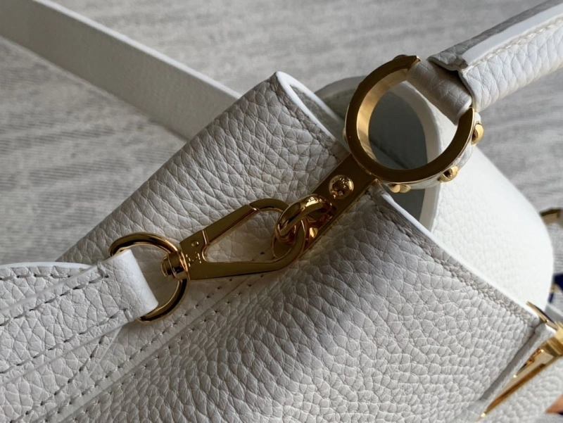 LV Capucines Bags 4365H-0100