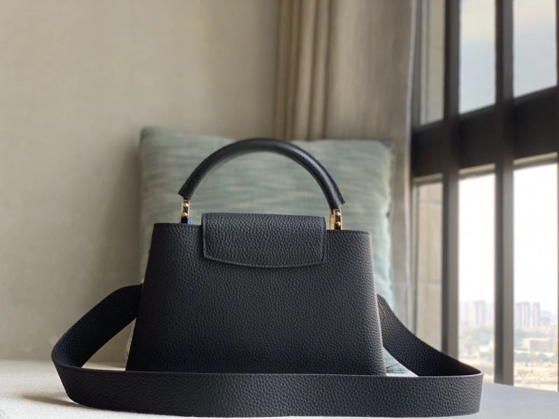 LV Capucines Bags 4365H-0104