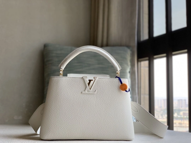 LV Capucines Bags 4365H-0107