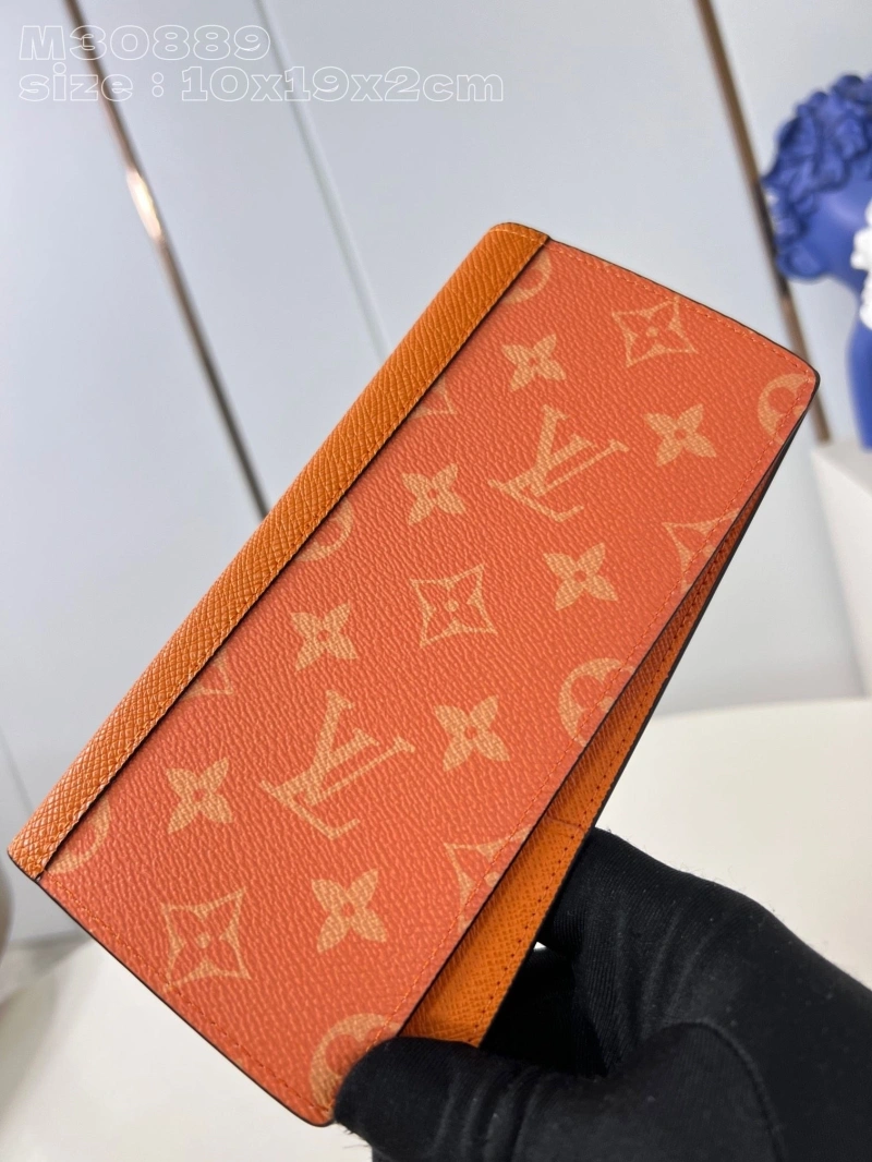 LV Wallets 4365H-0156