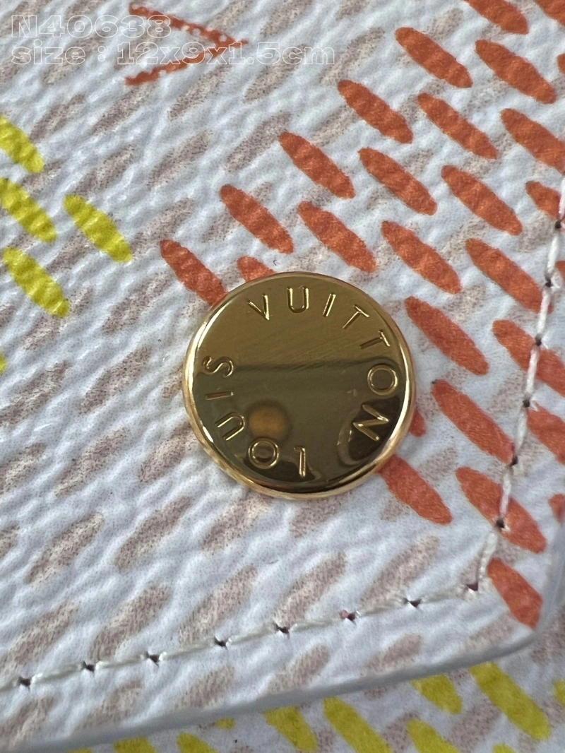 LV Wallets 4365H-0178