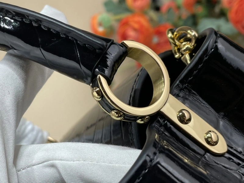 LV Capucines Bags 4365H-0247