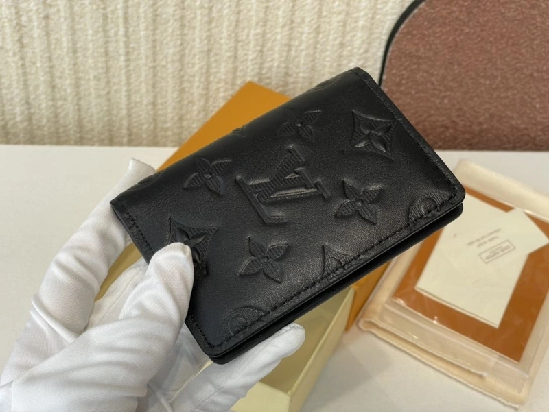 LV Wallets 4365H-0376