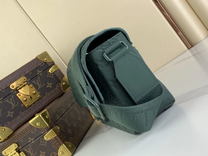 LV Satchel Bags 4365H-0422