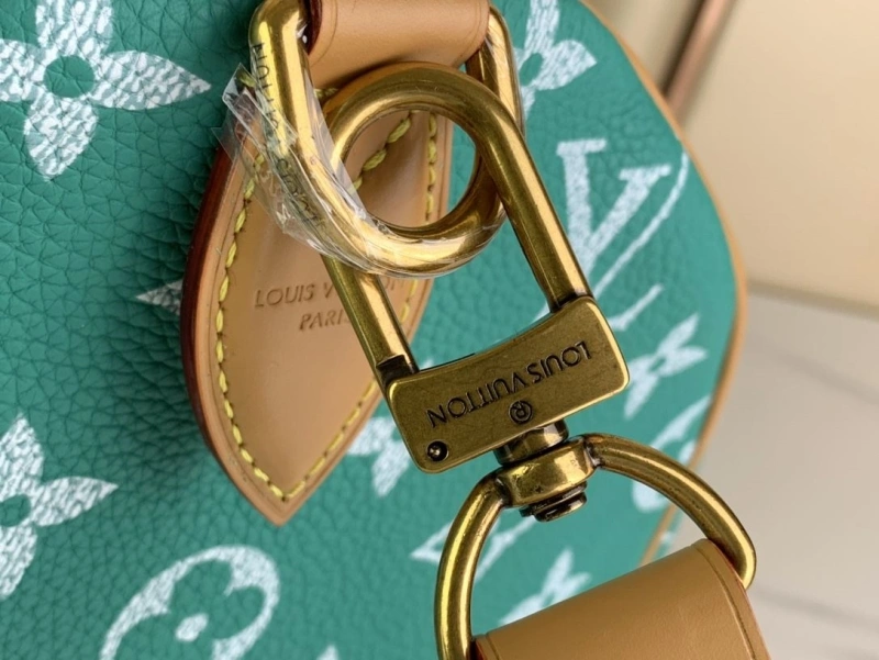 LV Travel Bags 4365H-0520