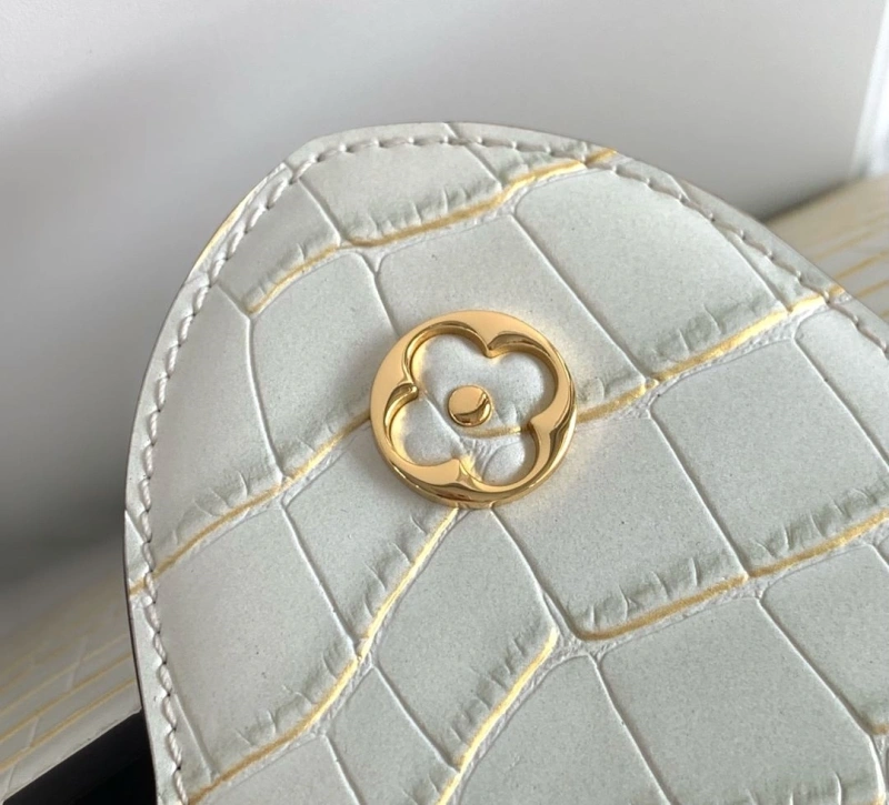 LV Capucines Bags 4365H-0538