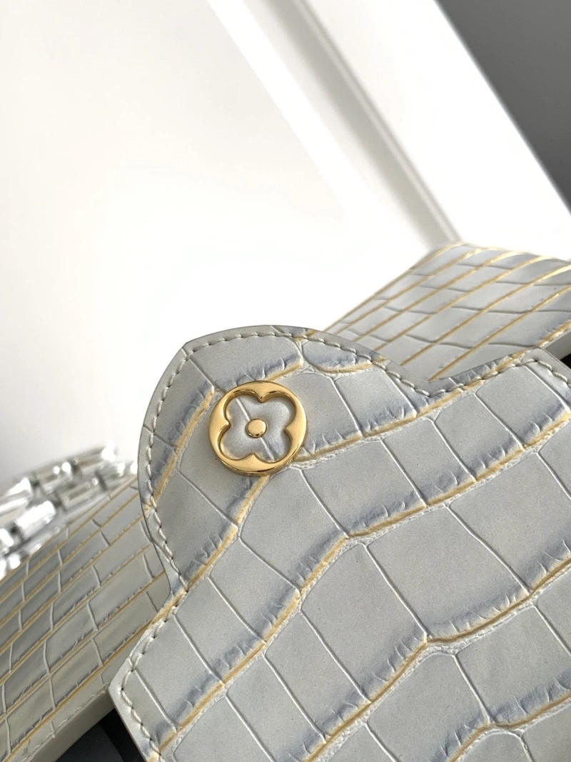 LV Capucines Bags 4365H-0541