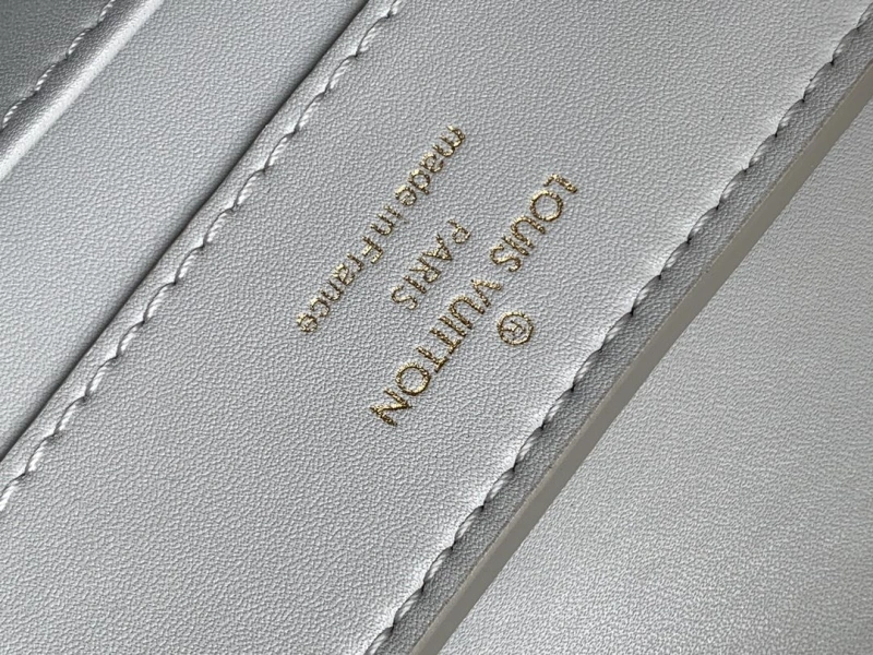 LV Capucines Bags 4365H-0541