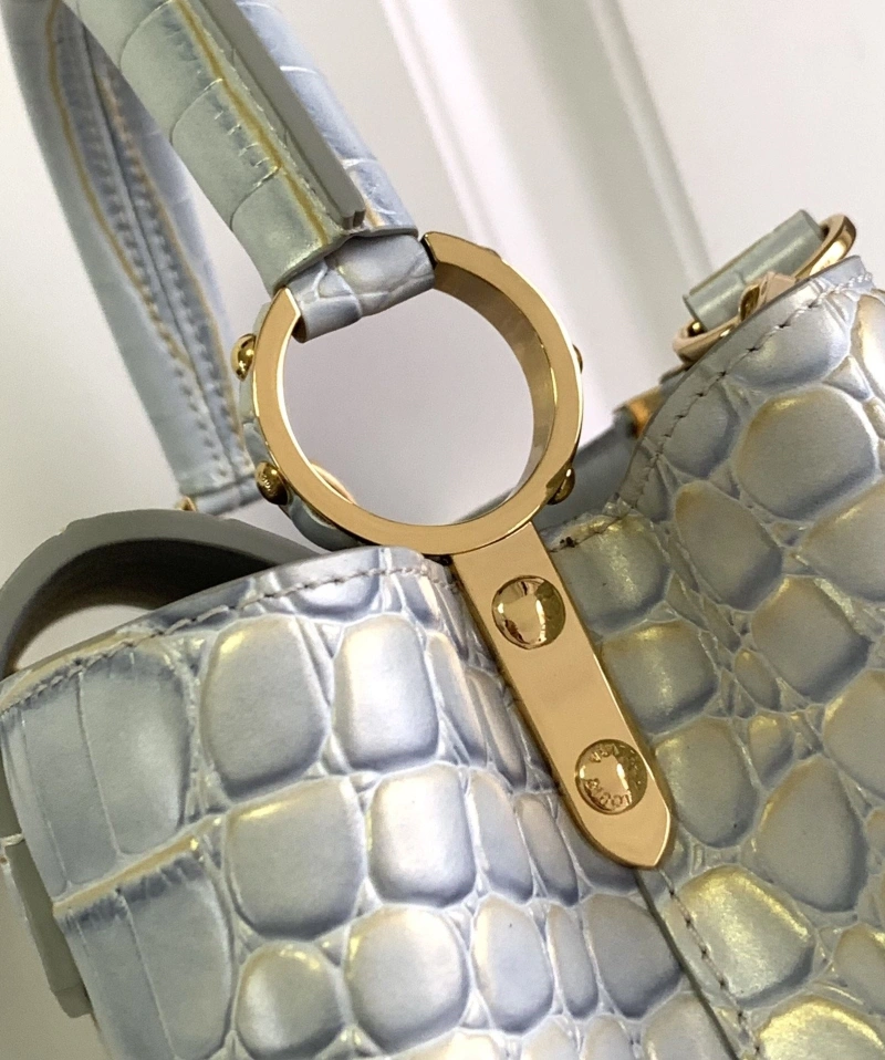 LV Capucines Bags 4365H-0542