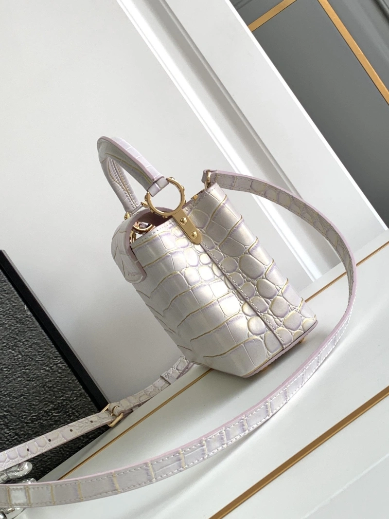 LV Capucines Bags 4365H-0543