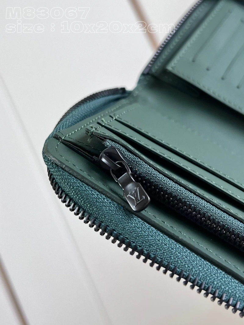 LV Wallets 4365H-0570