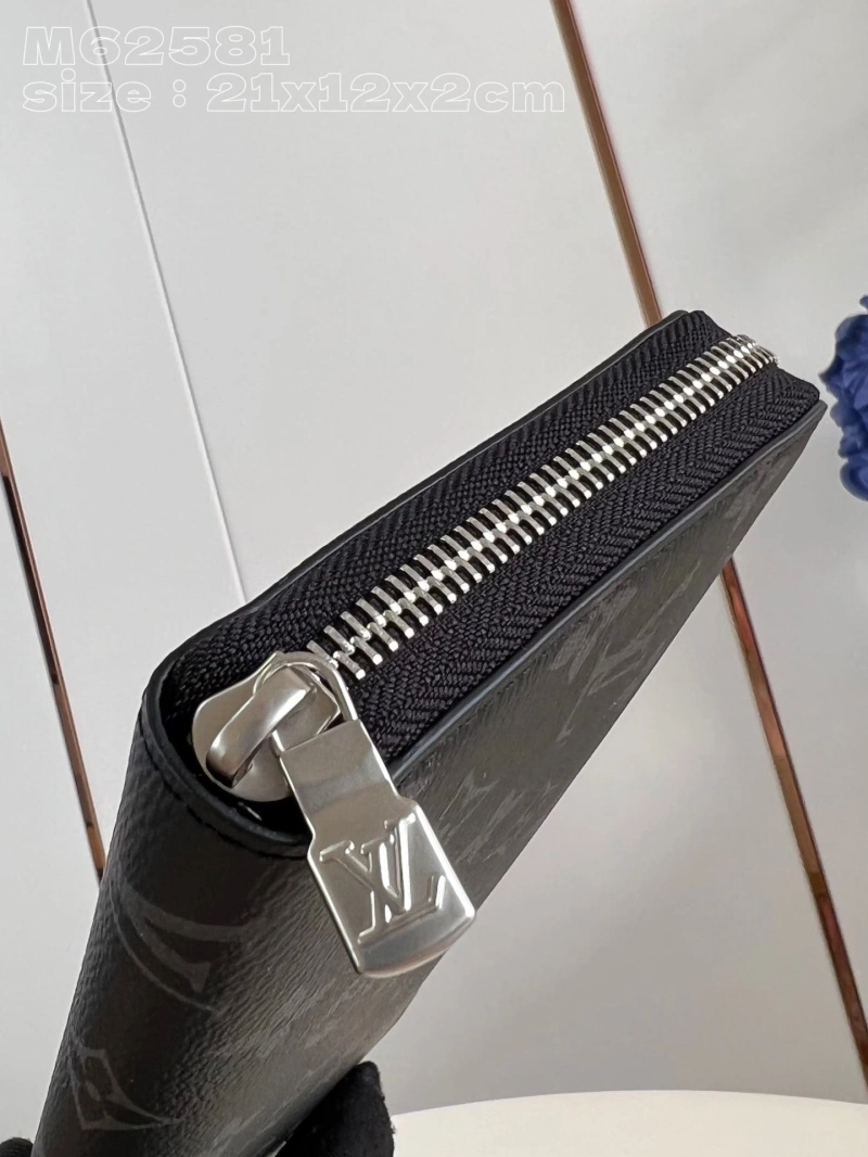 LV Wallets 4365H-0602