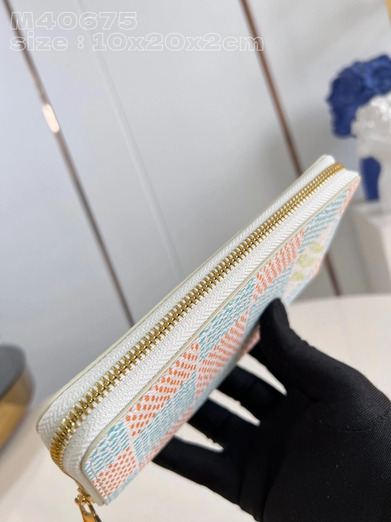 LV Wallets 4365H-0607