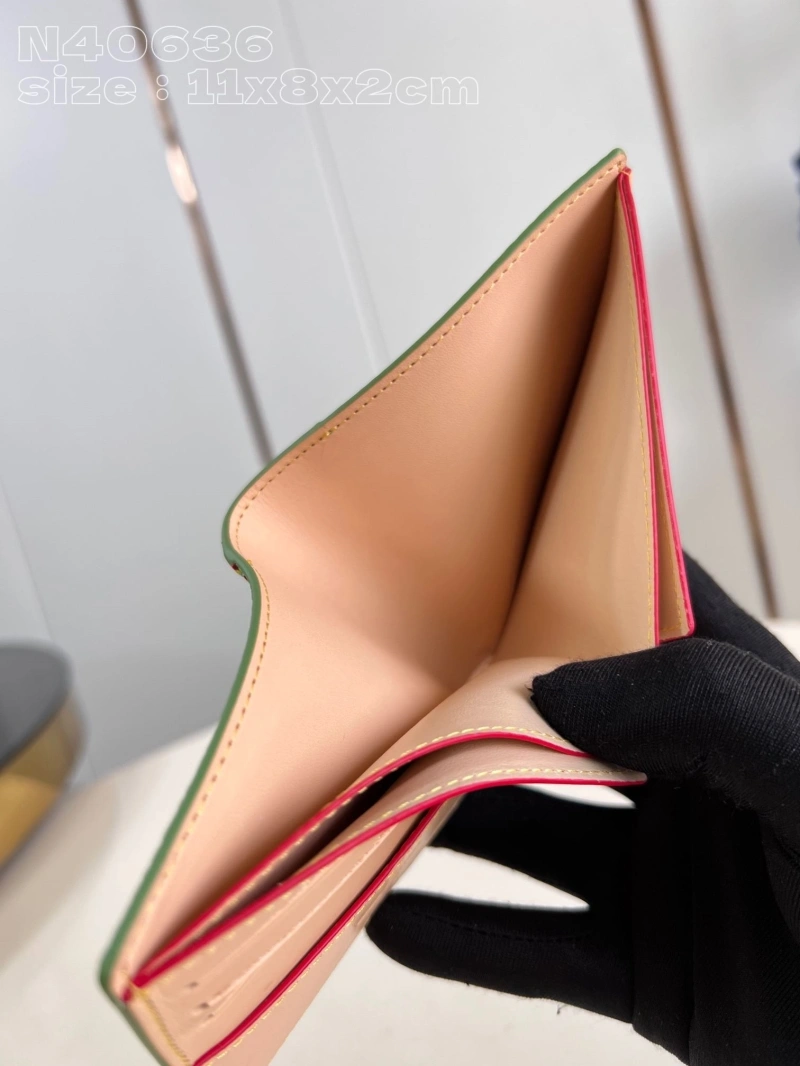 LV Wallets 4365H-0610