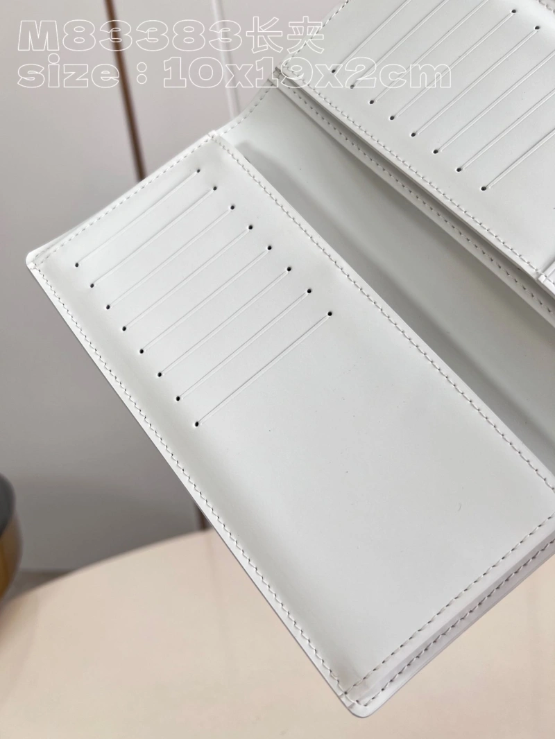 LV Wallets 4365H-0634