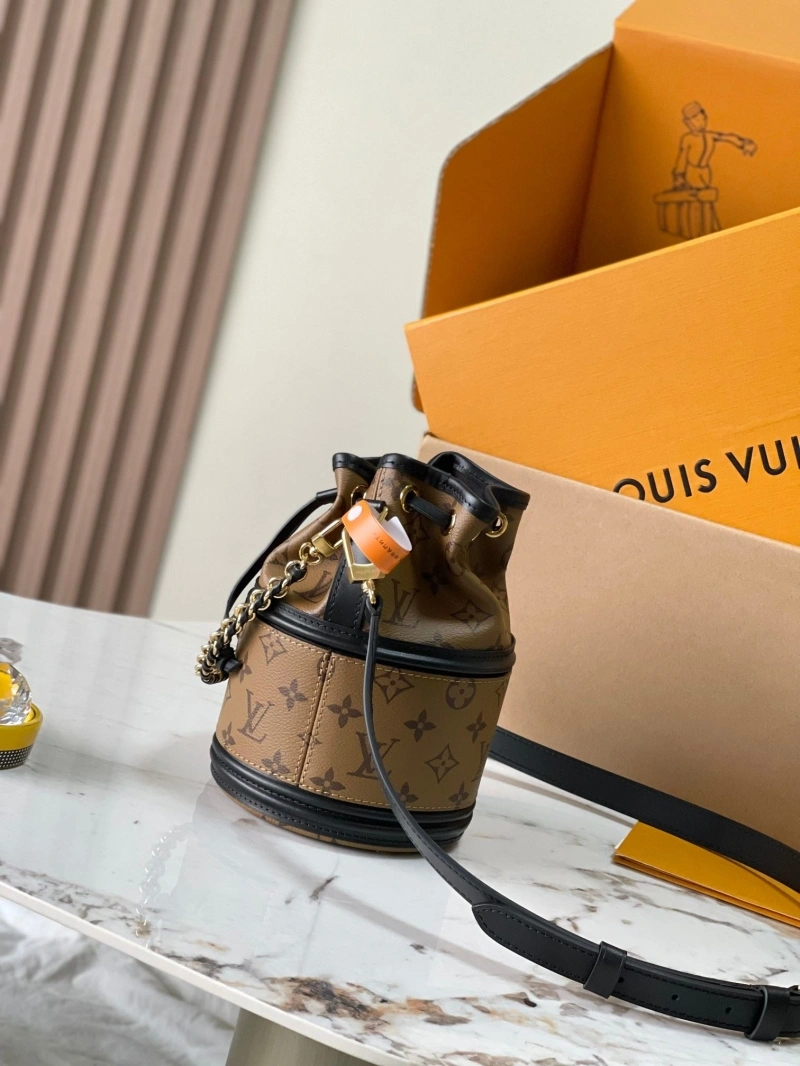 LV Bucket Bags 4365H-0660