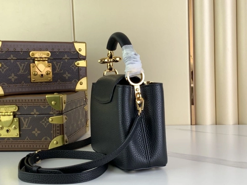 LV Capucines Bags 4365I-0017