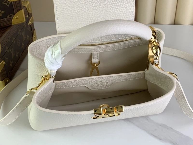 LV Capucines Bags 4365I-0018