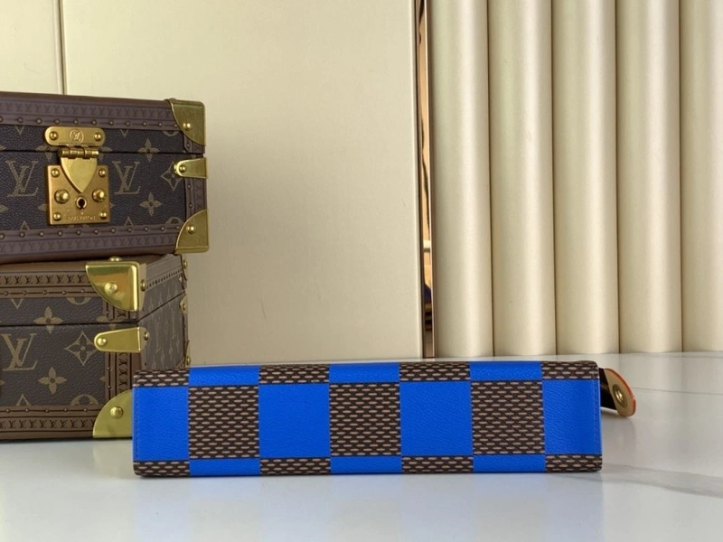 LV Clutch Bags 4365I-0077