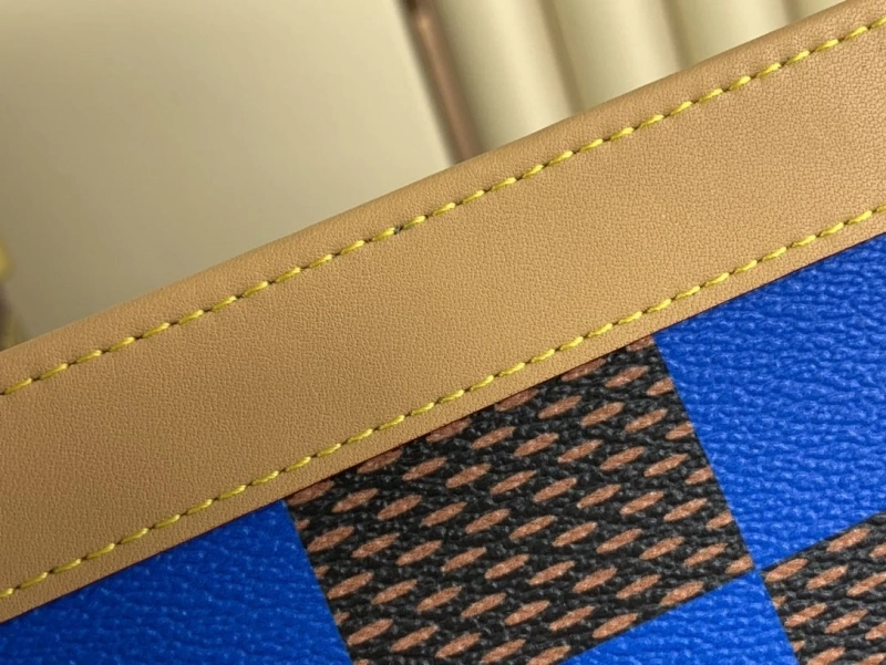 LV Clutch Bags 4365I-0077