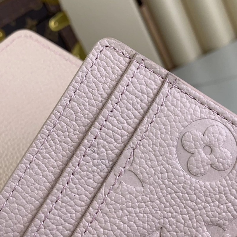 LV Wallets 4365I-0083