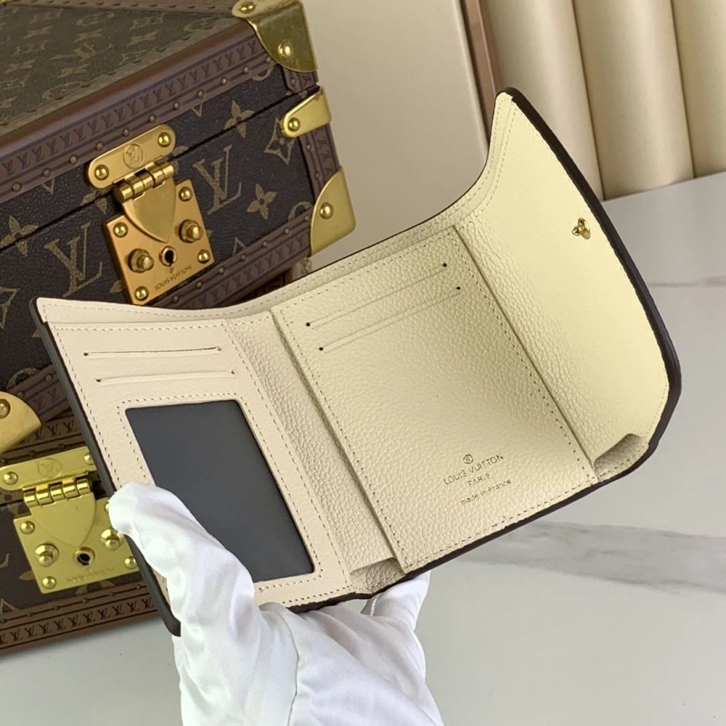 LV Wallets 4365I-0089