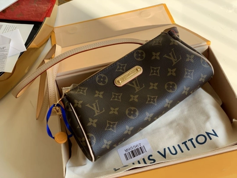 LV Clutch Bags 4365I-0170