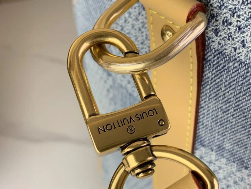 LV Travel Bags 4365I-0285