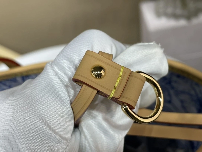 LV Shopping Bags 4365I-0356