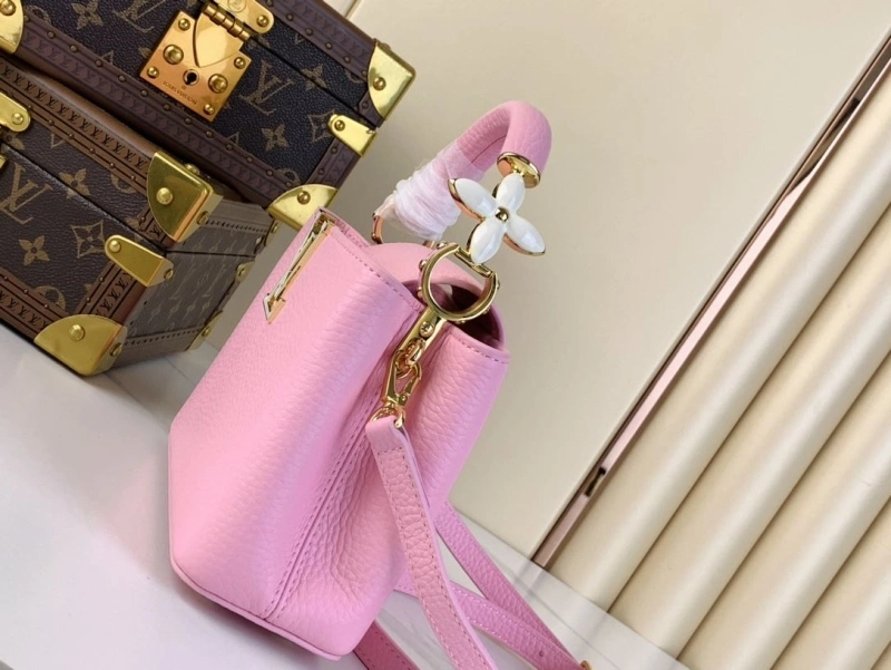 LV Capucines Bags 4365I-0639