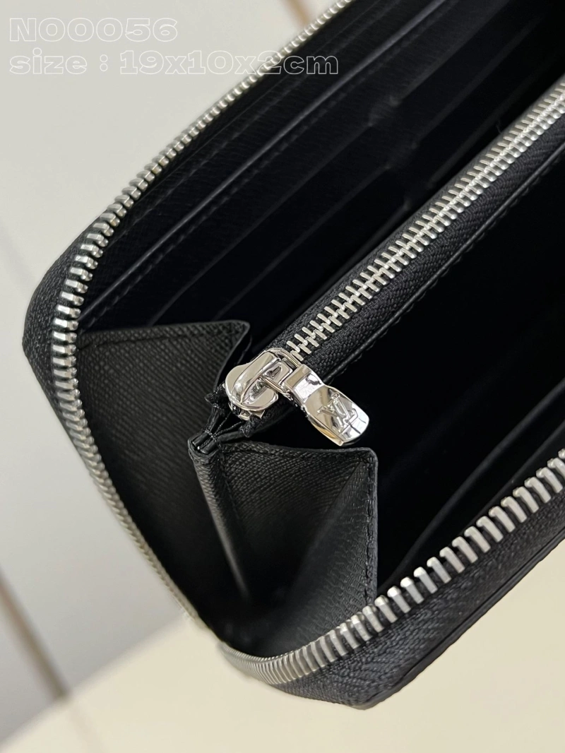 LV Wallets 4365I-0670