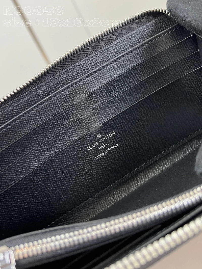 LV Wallets 4365I-0670