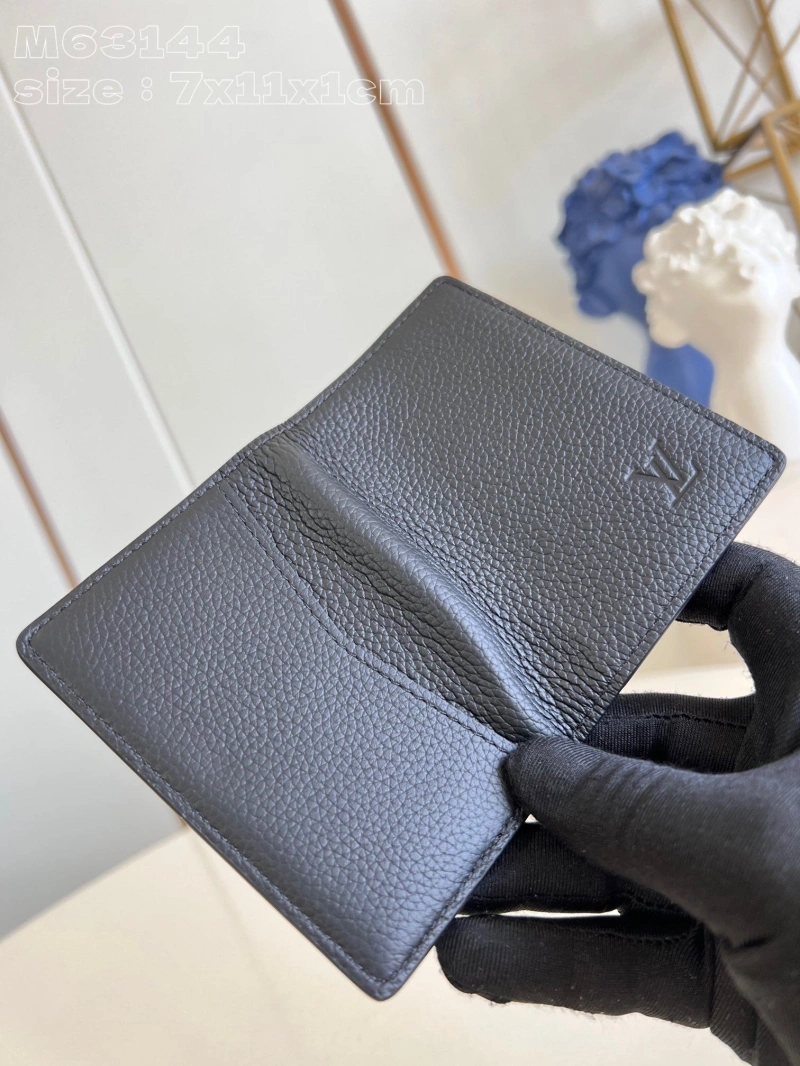LV Wallets 4365I-0701
