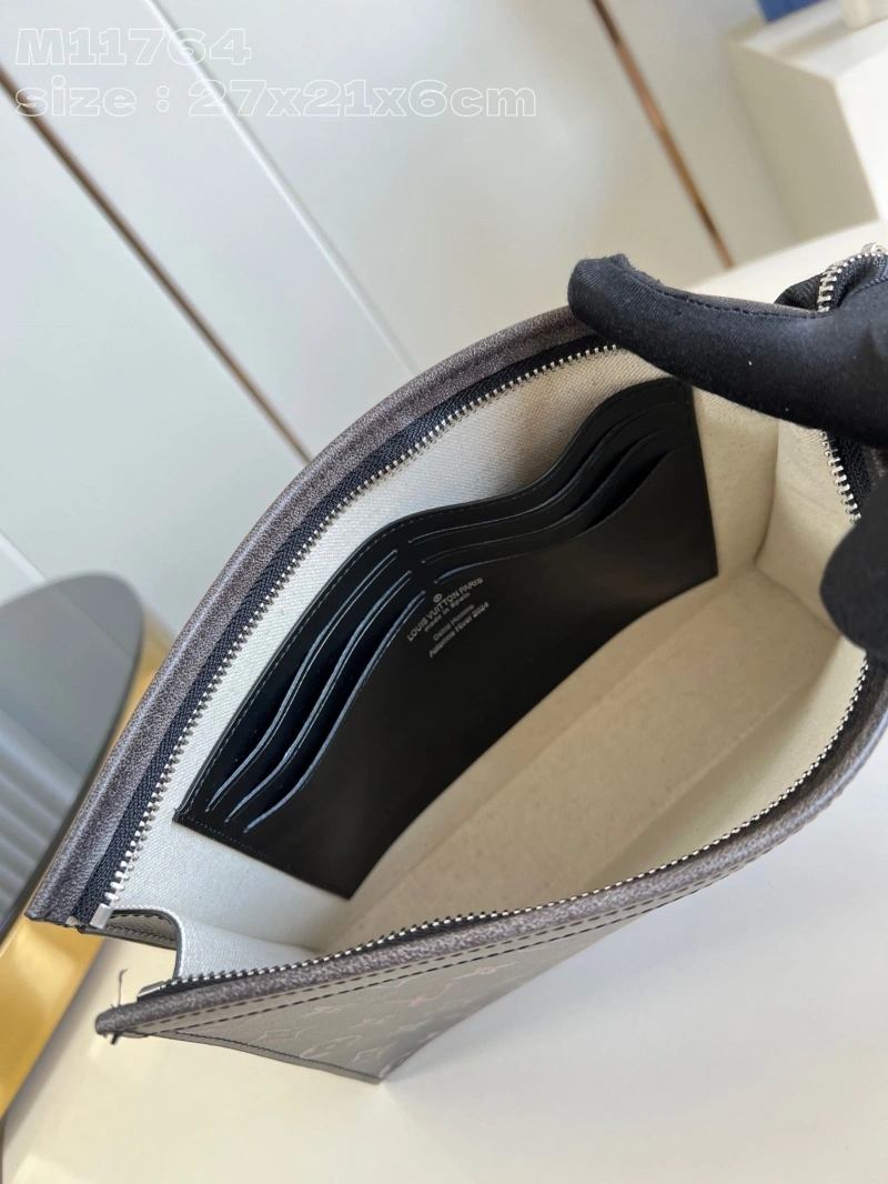 LV Clutch Bags 4365I-0748