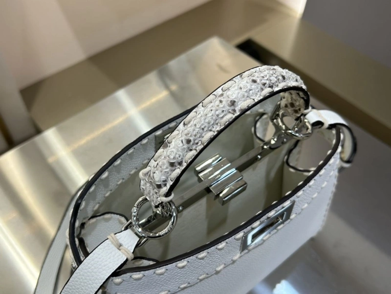 F**di top handle bags 4370-0004